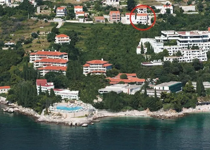 Apartments Maris